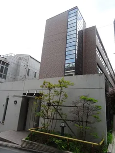 メゾンベール南麻布【1階】の外観