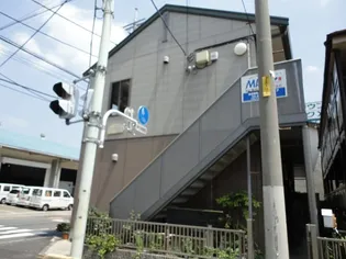 ベルセゾン【2階】の外観