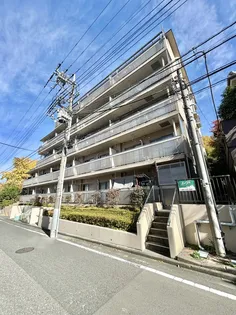 ス-リ-ル永山【2階】の外観