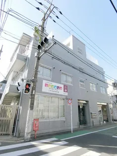 フレンドハウスの画像