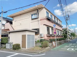 ロイヤルハイツウチヤマ【2階】の外観