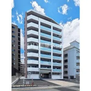 ラシュール・イン寺塚【1階】の外観