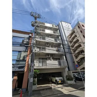 荘苑泉【3階】の外観