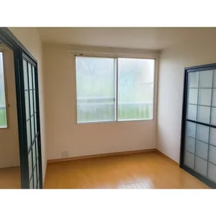 グランコート【1階】の居間