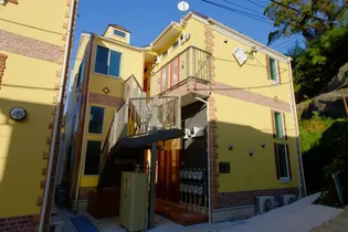 ユナイト追浜オルレアン【1階】の外観