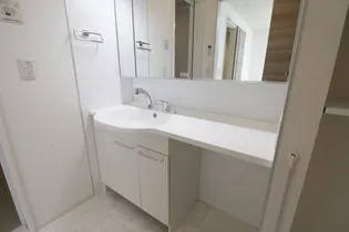 ナインO(ナインオー)【1階】の内装