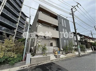 セレスティア荻窪【3階】の外観