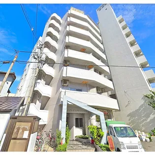 メゾンダイアナイン皆実【2階】の外観