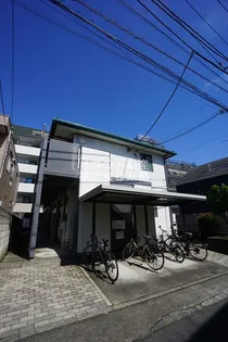 カーサ初台【1階】の外観