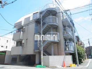 東京都世田谷区下馬1【マンション】の外観