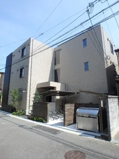 NORRA FALTETの画像