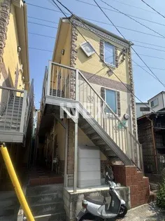 神奈川県横浜市西区西戸部町2【アパート】の外観