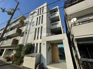 セシリア野崎の画像