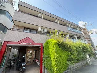 MOMO仁川【3階】の外観