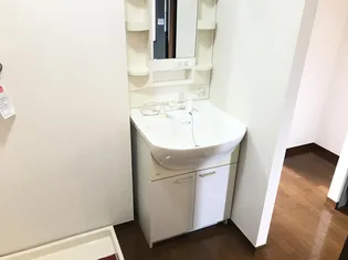 シャーメゾン砂押南【1階】の内装