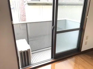 シャーメゾン砂押南【1階】の内装