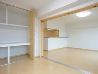 グレイスコート高嶺【2階】の外観