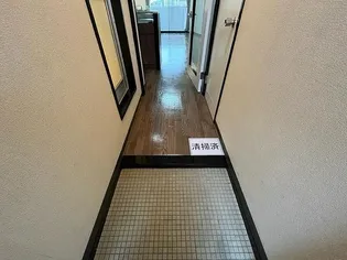 エレガンス11【4階】の玄関