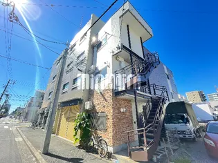 グローリー・サン【1階】の外観