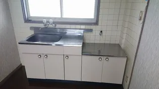 メゾンコスモス【2階】のキッチン