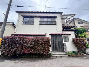 新潟県新潟市中央区長嶺町【一戸建】の外観