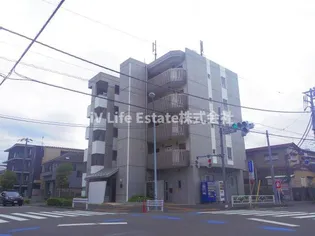 ラジュナーレ パラストの画像