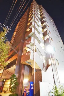 東京都品川区西五反田6【マンション】の外観