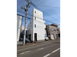 メゾン ニルヴァーナの画像