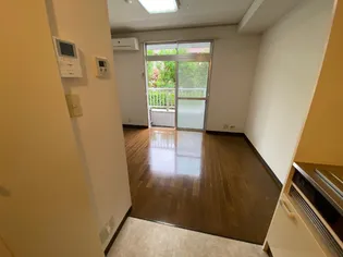 ダンディリオン松戸【1階】の内装