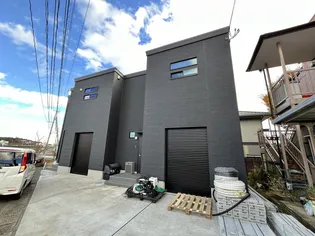 ガレージハウス桜木の外観