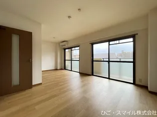 ペルージア【3階】の外観