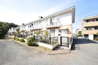 神奈川県横浜市戸塚区戸塚町【一戸建】の外観