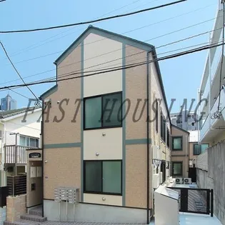 東京都渋谷区初台1【アパート】の外観