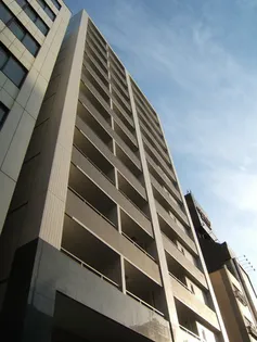 メインステージ上野【6階】の外観