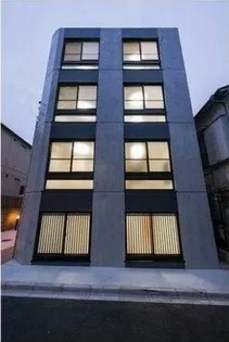 東京都中野区中野2【マンション】の外観