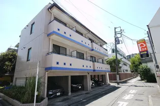 ベルメゾン三田【3階】の外観