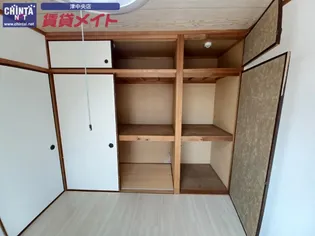 ガーデンヒルズ1号館【1階】の内装