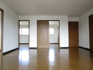 Wisteria(ウィステリア)B棟【2階】の内装