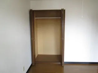 Wisteria(ウィステリア)B棟【2階】の内装