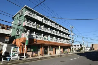 中屋ビル【2階】の外観