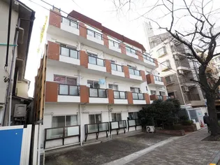 渡辺マンション【4階】の外観