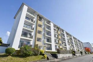 UR高森台【4階】の外観