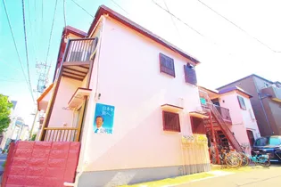 ハイツ山田【2階】の外観