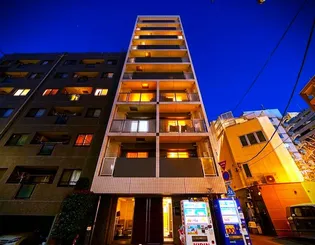 東京都中央区新川1【マンション】の外観