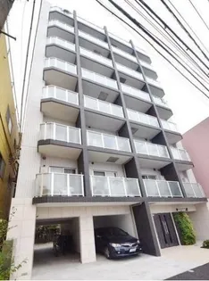 東京都足立区西新井6【マンション】の外観