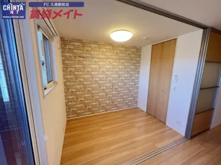 ラルーチェ城山【2階】の内装