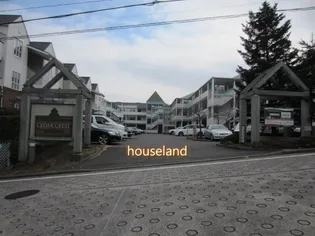 神奈川県横浜市青葉区新石川1【アパート】の外観