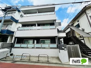 olyMpian【1階】の外観