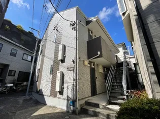 リーヴァレジデンス【2階】の外観