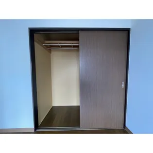 ボヌール井上【2階】の内装